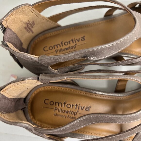 Comfortiva Mayra Metallic Taupe Sandal Size 7.5 - Picture 4 of 7